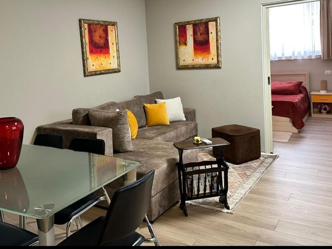 Home Away From Home Apartment Δυρράχιο Εξωτερικό φωτογραφία