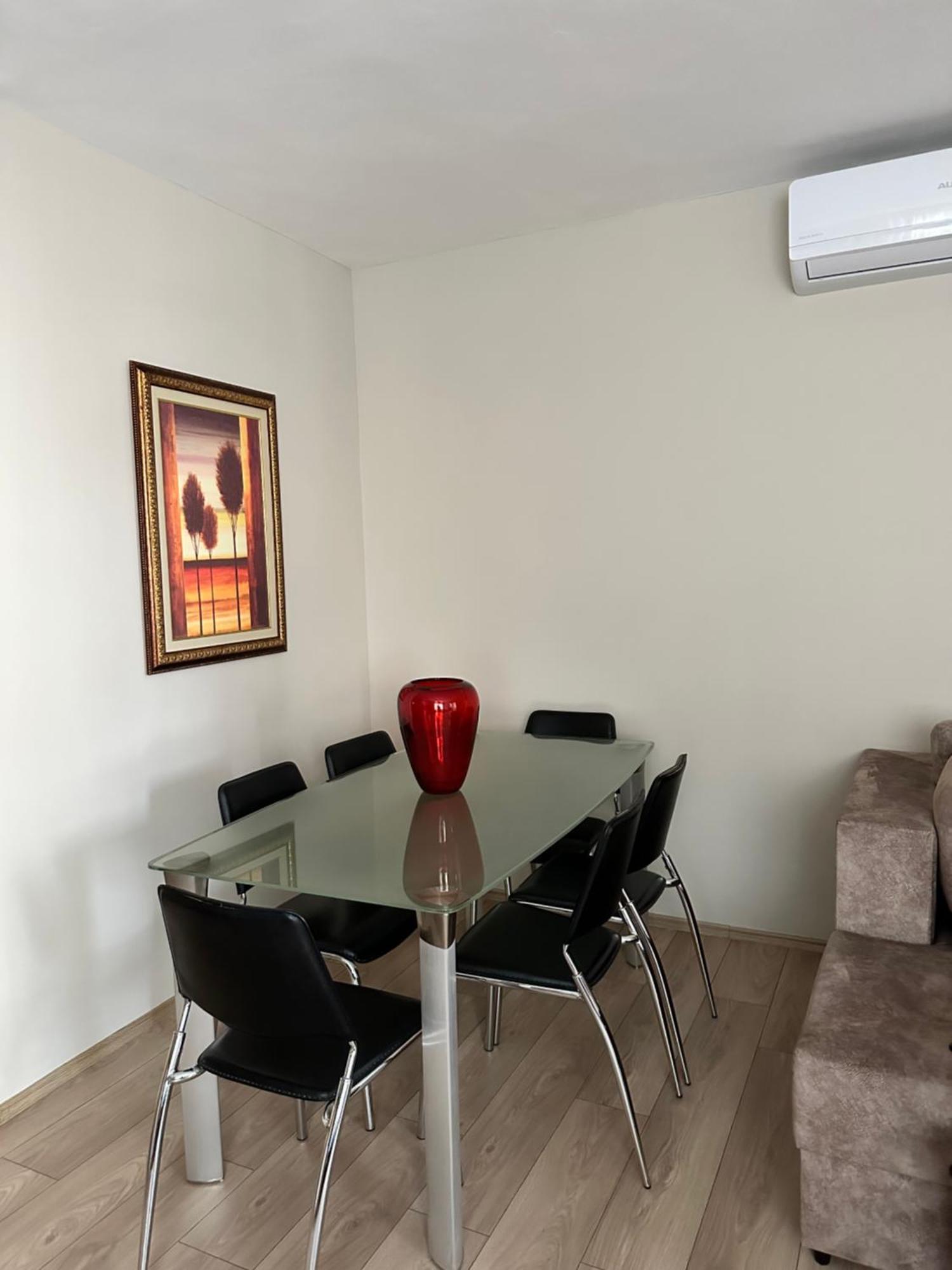 Home Away From Home Apartment Δυρράχιο Εξωτερικό φωτογραφία